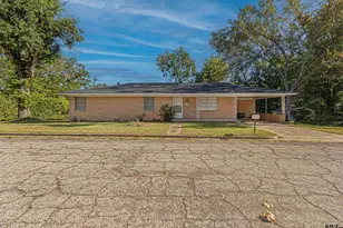 311 E Cottonwood, Overton, TX 75684 - Photo 1