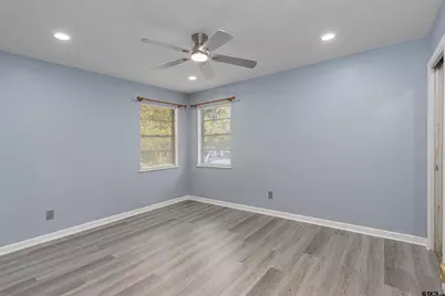311 E Cottonwood, Overton, TX 75684 - Photo 11