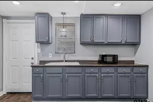 2209 Luther St, Tyler, TX 75701 - Photo 7
