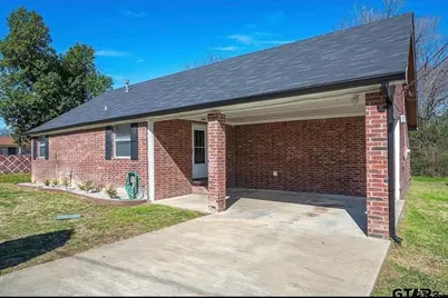 2209 Luther St, Tyler, TX 75701 - Photo 3