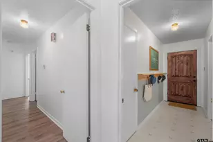 2112 Sampson Dr, Tyler, TX 75701 - Photo 5
