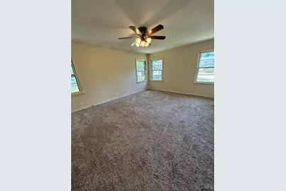 919 Wilma, Tyler, TX 75703 - Photo 19
