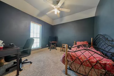 209 Heritage Ct, Lindale, TX 75771 - Photo 37
