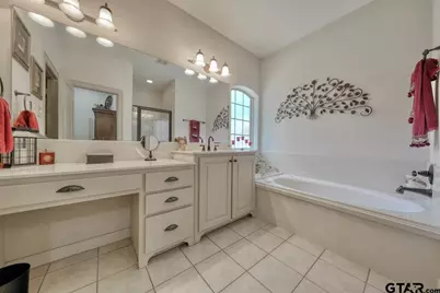 209 Heritage Ct, Lindale, TX 75771 - Photo 27