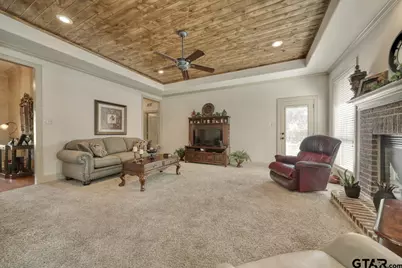 209 Heritage Ct, Lindale, TX 75771 - Photo 13