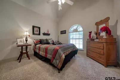 209 Heritage Ct, Lindale, TX 75771 - Photo 33
