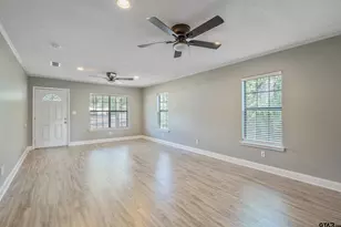 619 Martin St, Chandler, TX 75758 - Photo 5