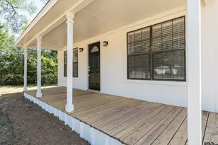 619 Martin St, Chandler, TX 75758 - Photo 3