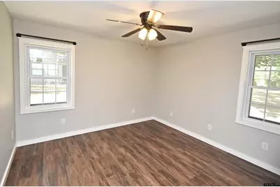 111 E Oak St, Yantis, TX 75497 - Photo 19
