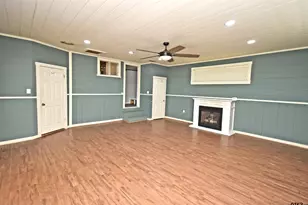 111 E Oak St, Yantis, TX 75497 - Photo 21