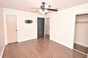 111 E Oak St, Yantis, TX 75497 - Photo 15