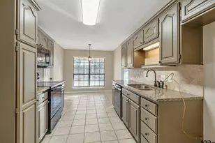214 Stoneridge, Chandler, TX 75758 - Photo 7