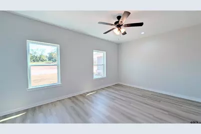 203 Toro Dr, Winona, TX 75792 - Photo 17