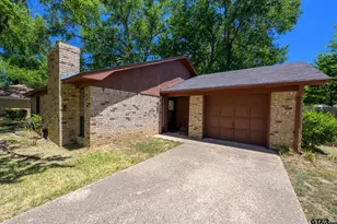 404 Hillcreek St, Whitehouse, TX 75791 - Photo 1