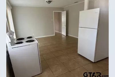 3026 Brentwood Dr, Tyler, TX 75701 - Photo 5