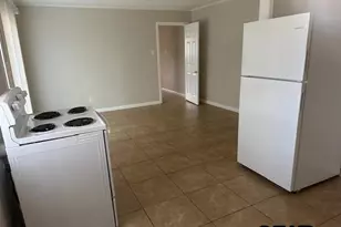 3026 Brentwood Dr, Tyler, TX 75701 - Photo 5