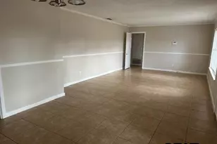 3026 Brentwood Dr, Tyler, TX 75701 - Photo 3