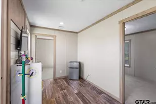 395 N Royal Dr, Bullard, TX 75757 - Photo 11