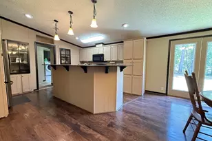 20970 Lee Ln, Chandler, TX 75758 - Photo 19