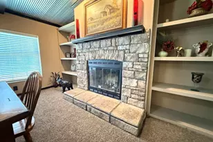 20970 Lee Ln, Chandler, TX 75758 - Photo 11