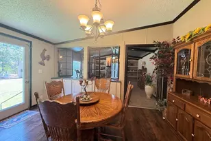20970 Lee Ln, Chandler, TX 75758 - Photo 13