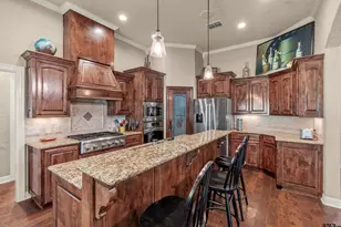 160 Timber Falls Dr, Longview, TX 75605 - Photo 11