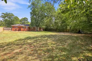 2907 S Broadway Blvd, Kilgore, TX 75662 - Photo 27