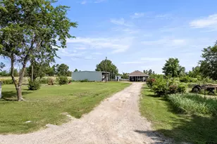 6414 Co Rd 3205, Campbell, TX 75422 - Photo 5