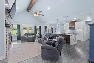 22477 Co Rd 2166, Troup, TX 75789 - Photo 11