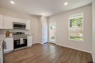609 Park Central, Chandler, TX 75758 - Photo 7