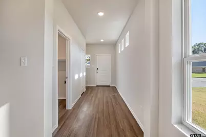 609 Park Central, Chandler, TX 75758 - Photo 3