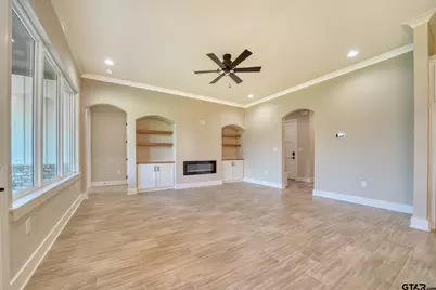 3902 French Dr, Longview, TX 75604 - Photo 7