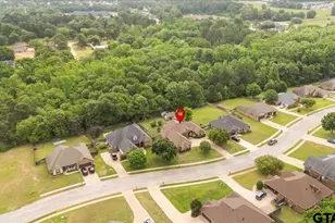 249 Heritage Ct, Lindale, TX 75771 - Photo 37
