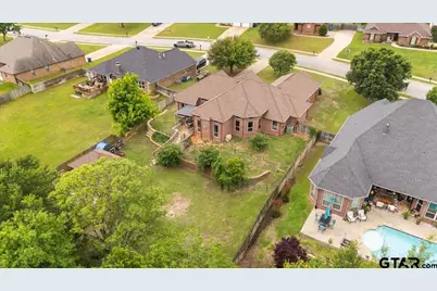 249 Heritage Ct, Lindale, TX 75771 - Photo 43