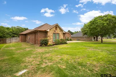 249 Heritage Ct, Lindale, TX 75771 - Photo 35
