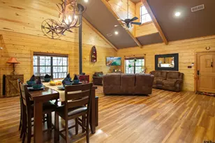 333 Dogwood Trail, Holly Lake Ranch, TX 75765 - Photo 15