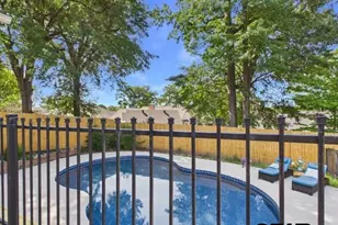 1811 Picadilly Pl, Tyler, TX 75703 - Photo 37