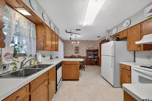 724 David Dr, Tyler, TX 75703 - Photo 7