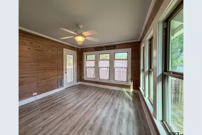 106 E Myrtle, Winnsboro, TX 75494 - Photo 9
