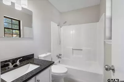 907 Peggy Dr., Whitehouse, TX 75791 - Photo 19