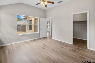 386 Molly, Lindale, TX 75771 - Photo 25