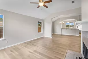 386 Molly, Lindale, TX 75771 - Photo 23