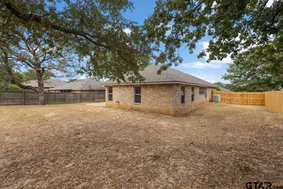 386 Molly, Lindale, TX 75771 - Photo 39