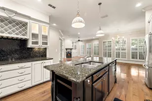 789 Fairmont Dr, Tyler, TX 75701 - Photo 9
