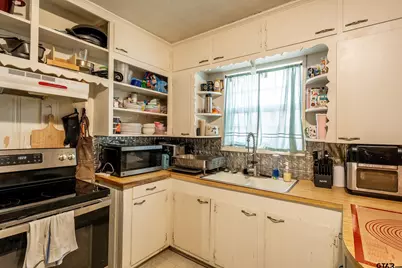 228 Old Tyler Hwy, Chandler, TX 75758 - Photo 5