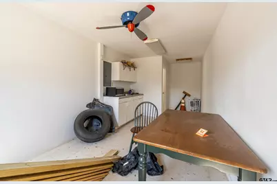 228 Old Tyler Hwy, Chandler, TX 75758 - Photo 27