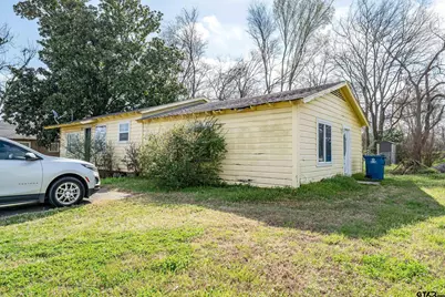228 Old Tyler Hwy, Chandler, TX 75758 - Photo 15