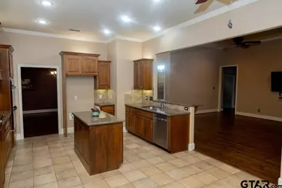 11175 Fox Trail, Flint, TX 75762 - Photo 11