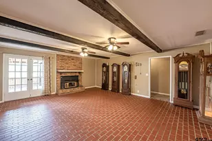 1303 W Loop 564, Mineola, TX 75773 - Photo 17