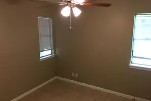 2011 Lee St, Tyler, TX 75702 - Photo 11